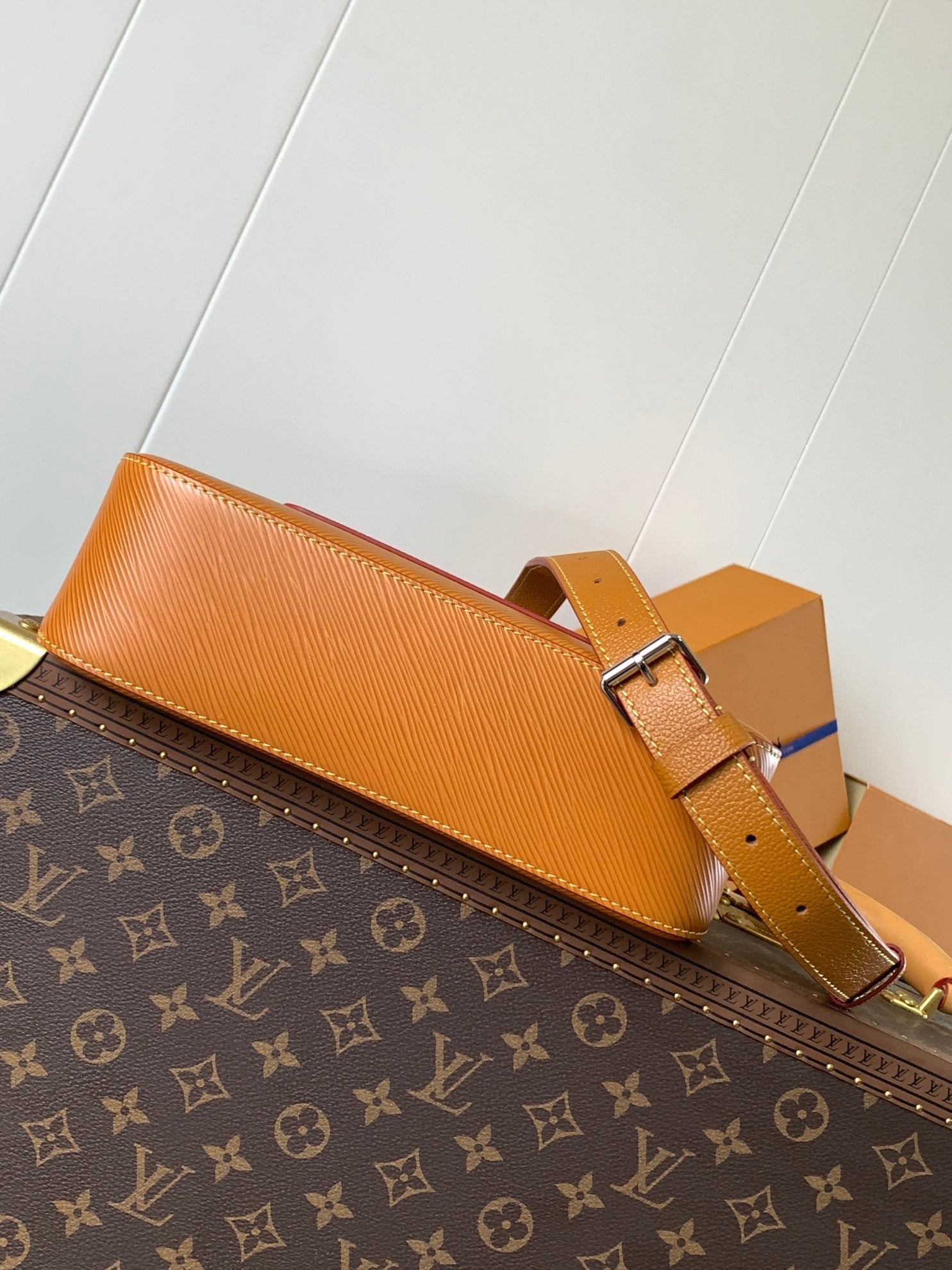 LV Marelle 25cm Caramel Epi Grain Cowhide Metal HW mysite