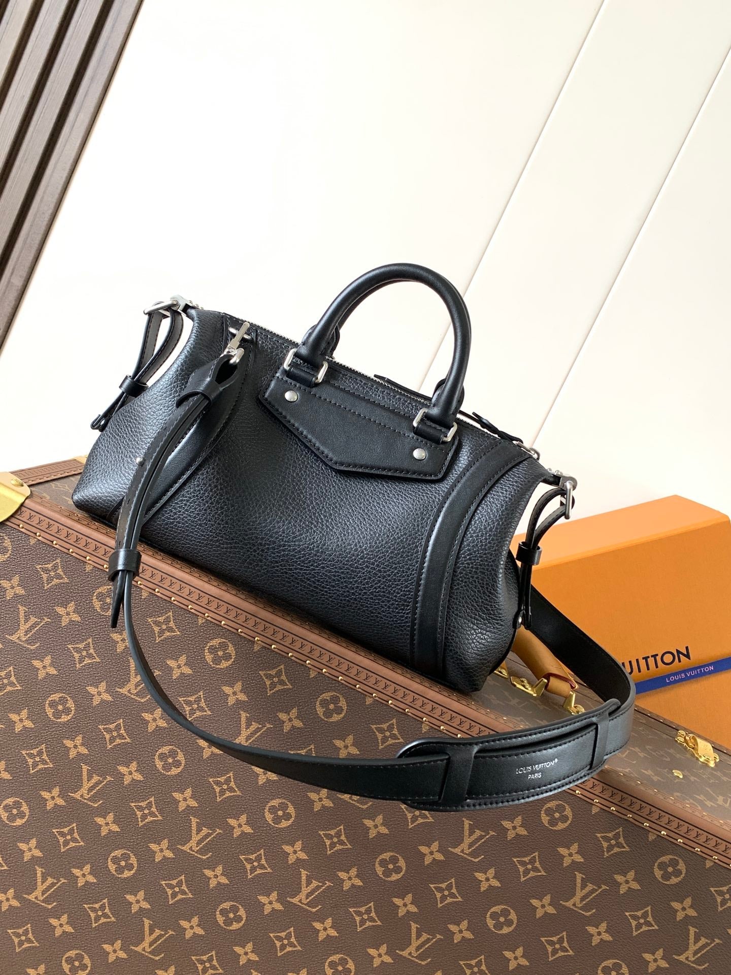 LV Nano LV Biker 30cm Black Sheepskin & Cowhide Metal mysite