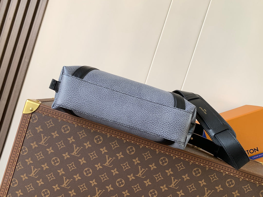 LV Nano LV Biker 30cm Black Light Gray Sheepskin & Cowhide Metal mysite