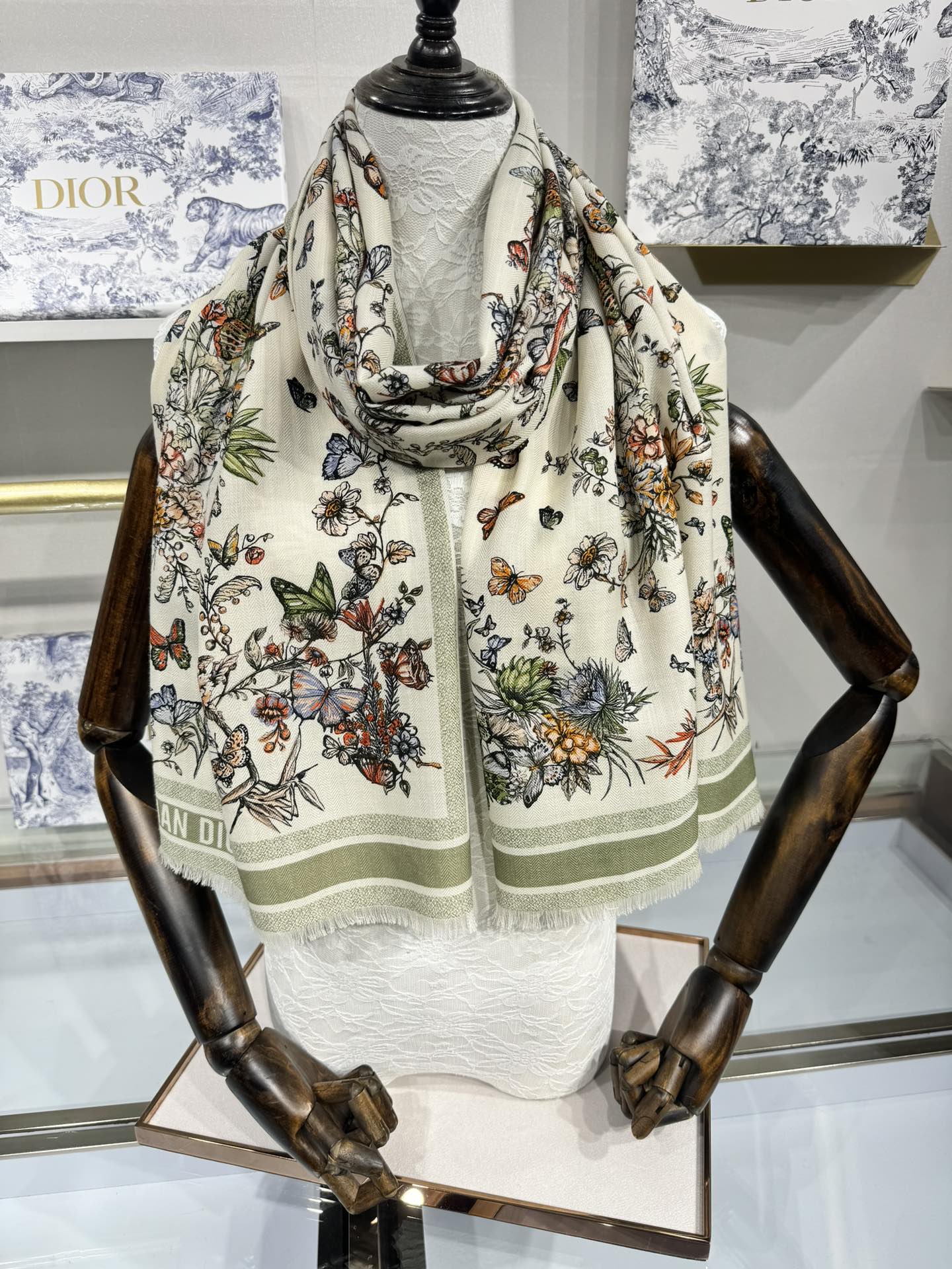 SCARF 180 CM IN COLORFUL CASHMERE AND SILK 408422 mysite