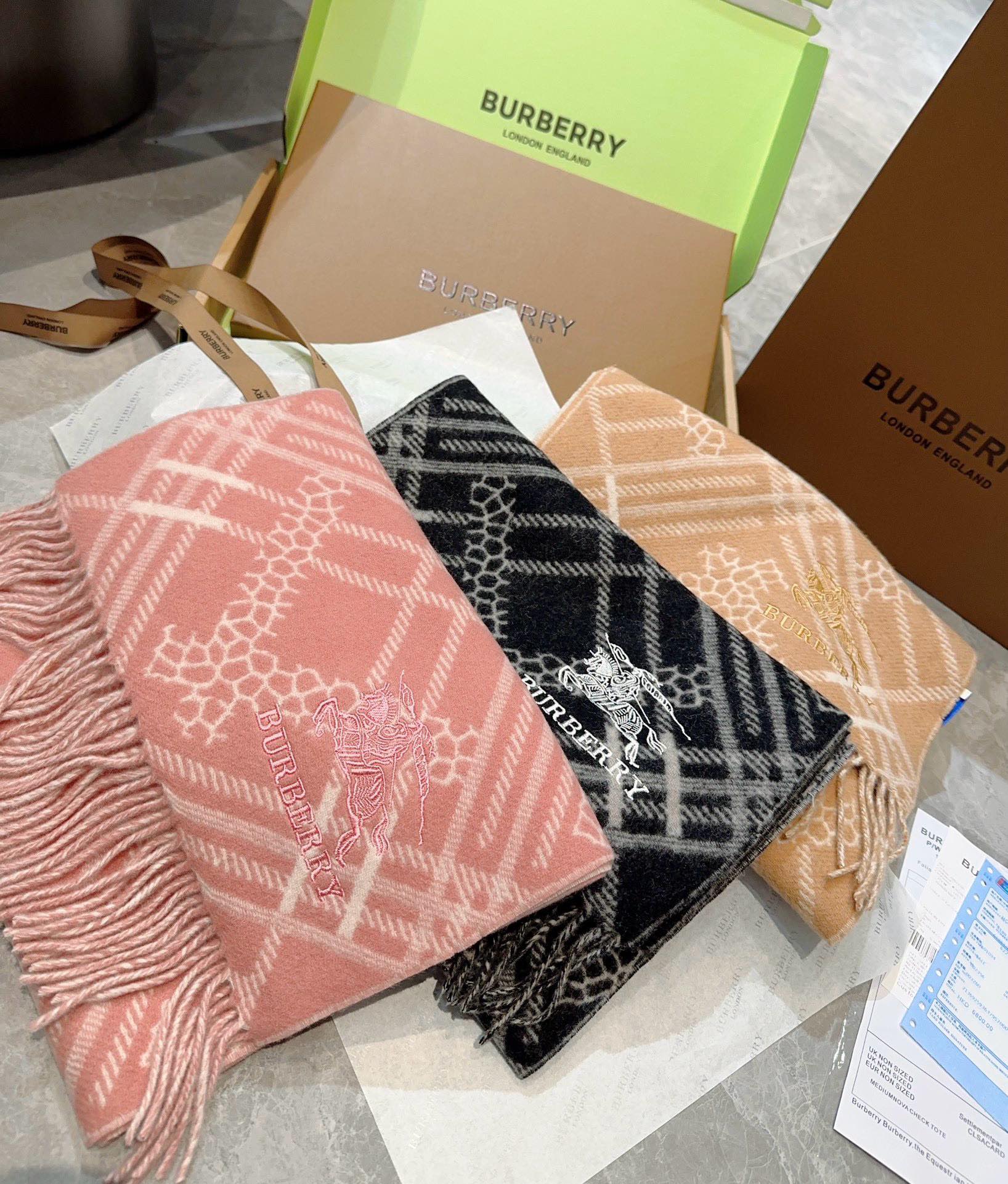 CLASSIC CHECK SCARF 168 CM IN ROSE PINK CASHMERE 396321 mysite