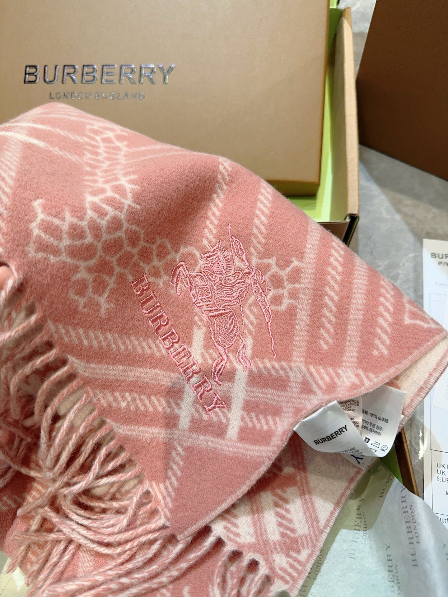 CLASSIC CHECK SCARF 168 CM IN ROSE PINK CASHMERE 396321 mysite