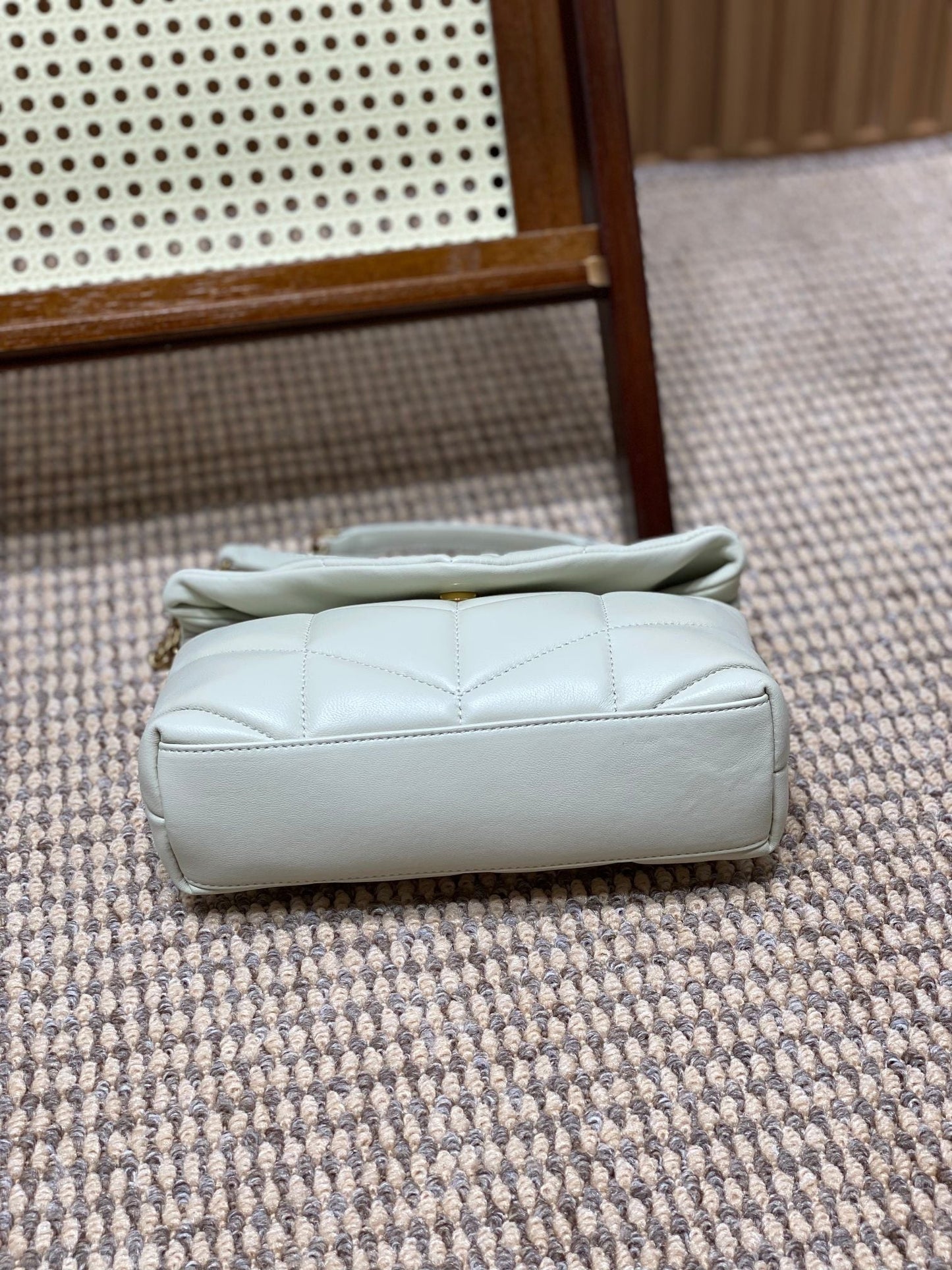 PUFFER TOY 23 IN WHITE LAMBSKIN GOLD HARDWARE mysite