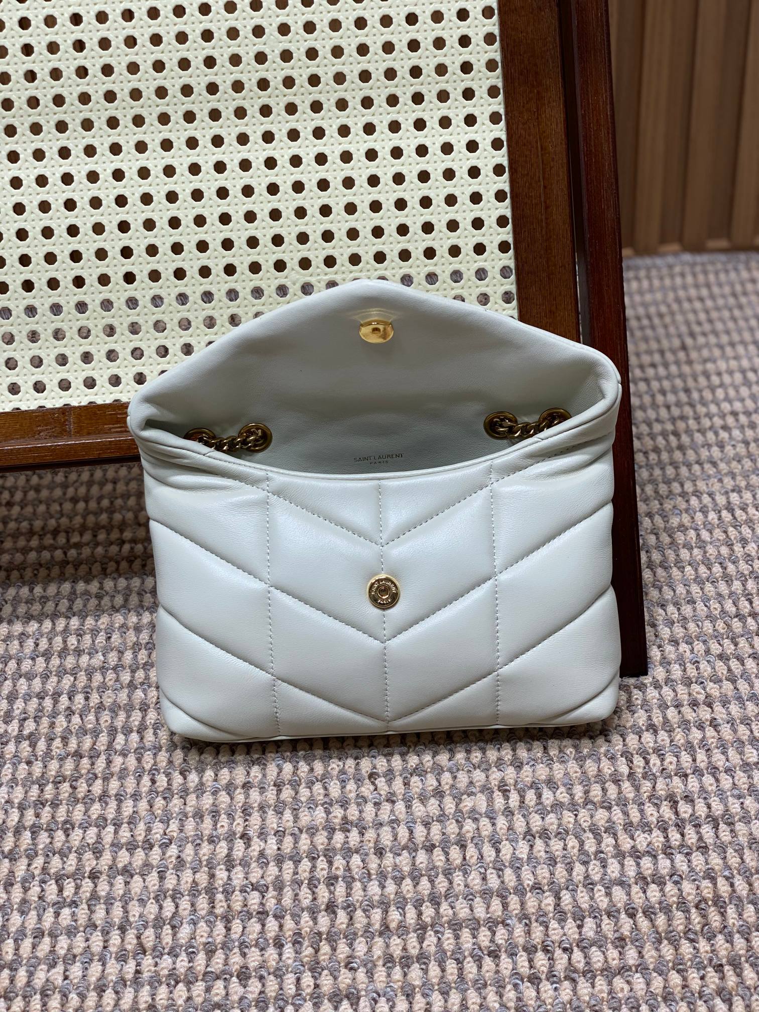 PUFFER TOY 23 IN WHITE LAMBSKIN GOLD HARDWARE mysite