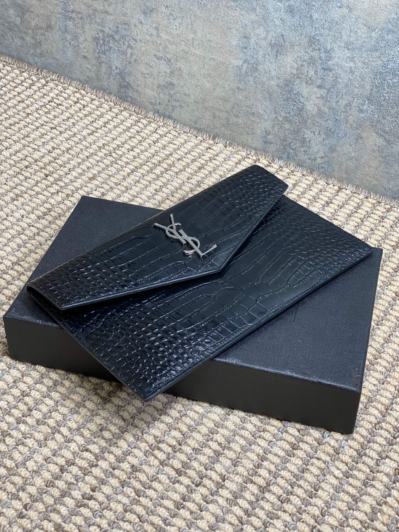 YSL 22s Uptown Pouch Clutch Bag Black Croc Embossed Leather Sliver HW mysite