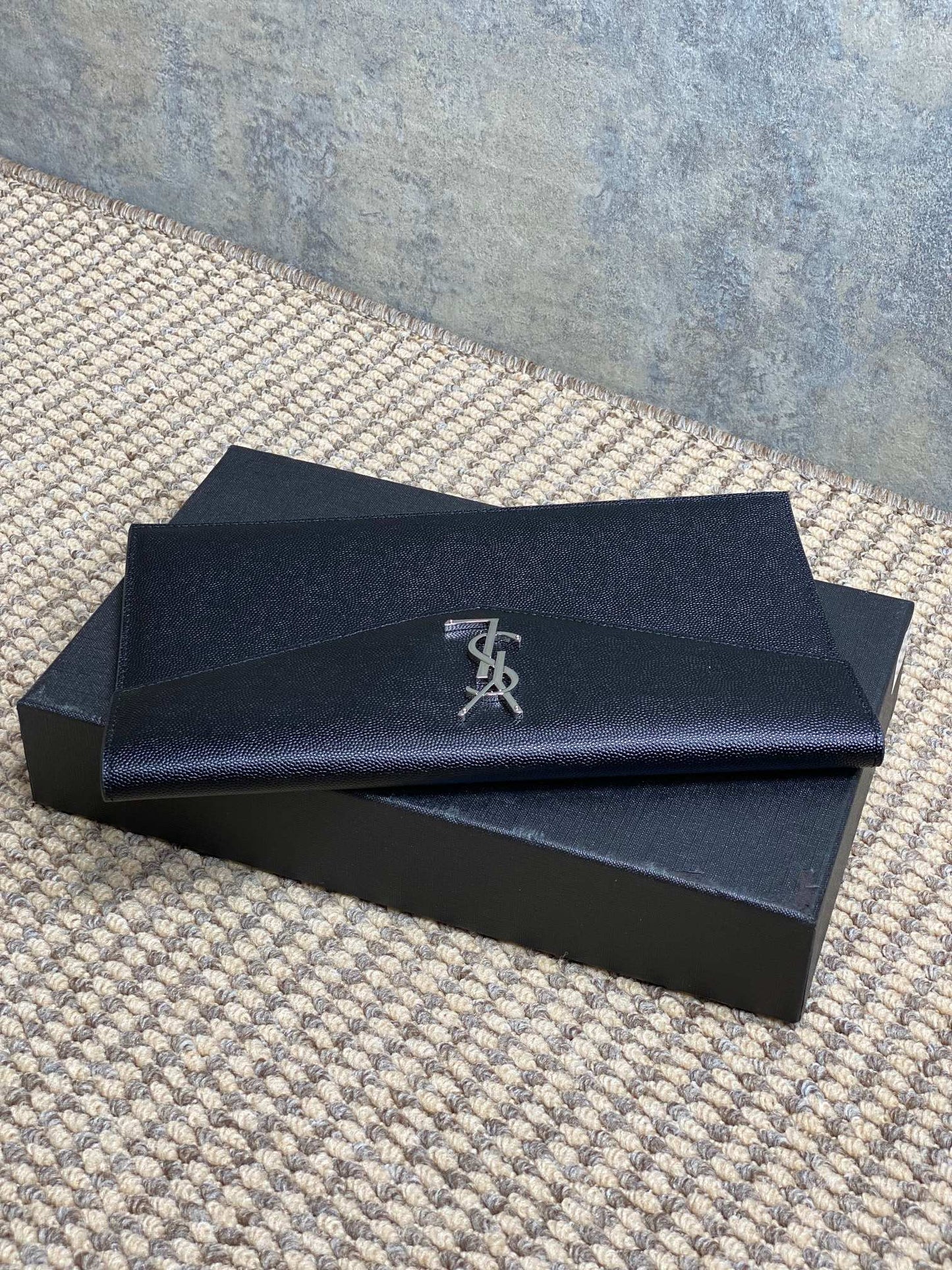 YSL 22s Uptown Pouch Clutch Bag Black Cowhide Sliver HW mysite