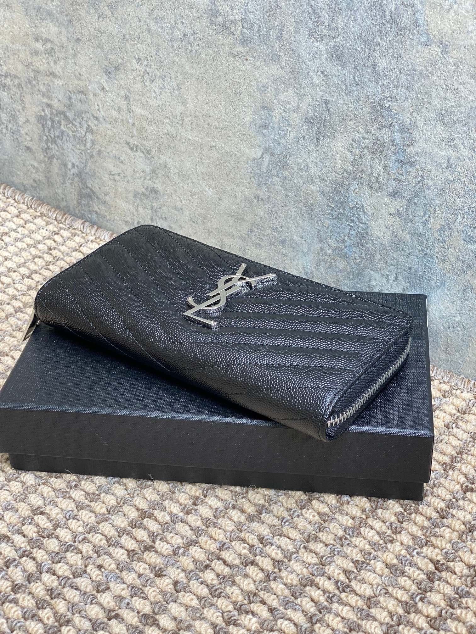 YSL Zippy Long Wallet Black Caviar Cowhide Sliver HW mysite