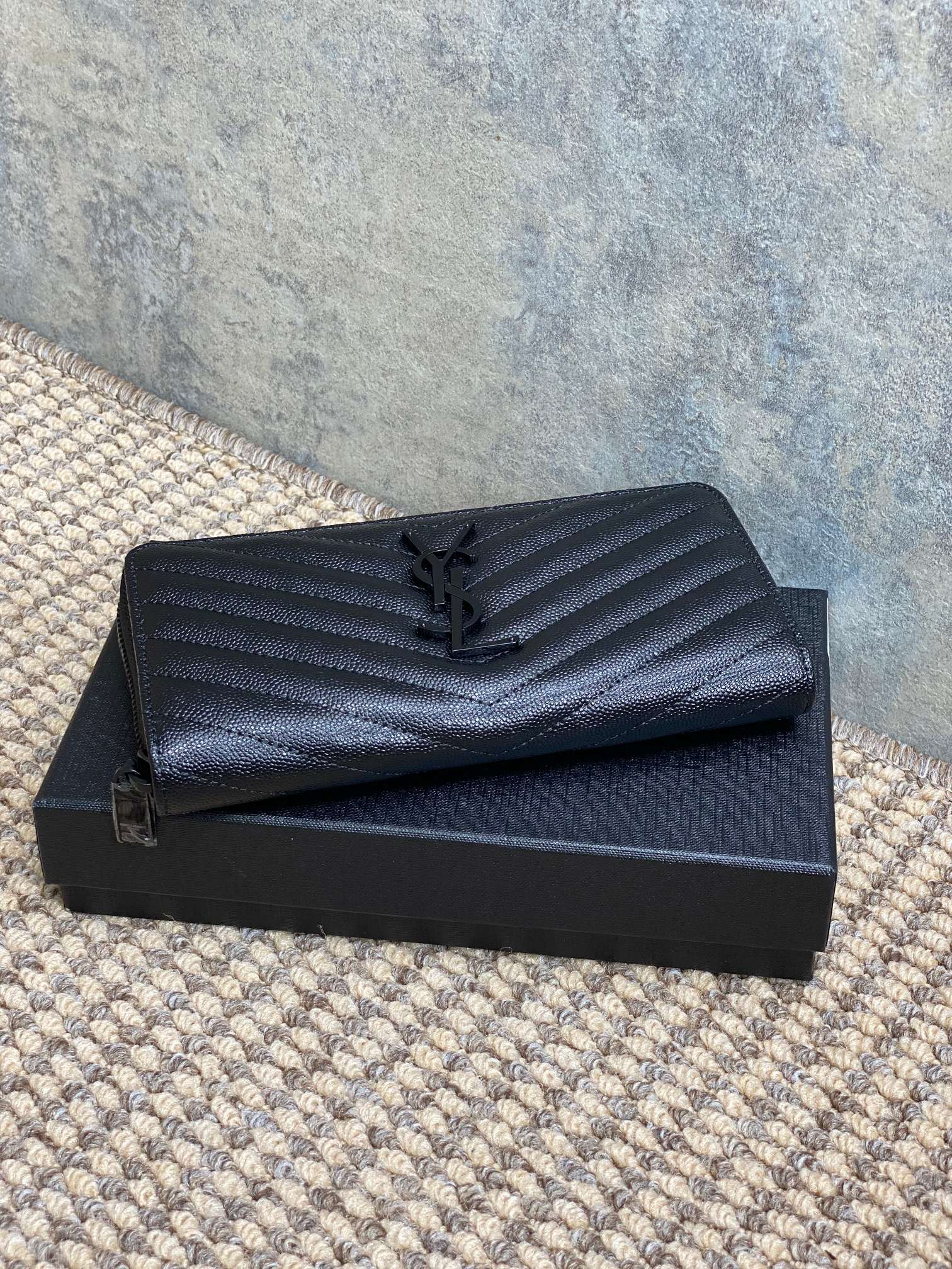YSL Zippy Long Wallet Full Black Caviar Cowhide mysite