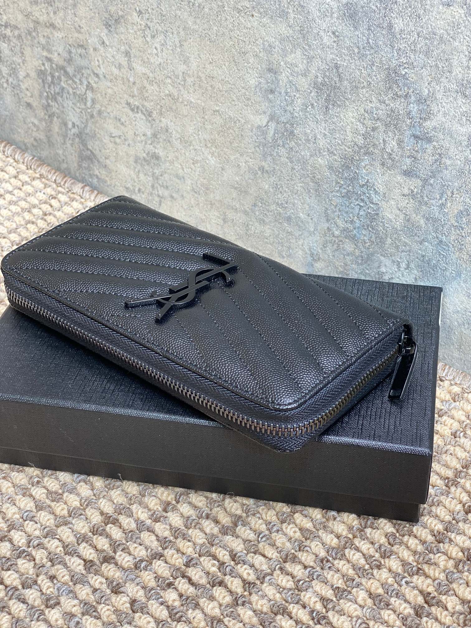 YSL Zippy Long Wallet Full Black Caviar Cowhide mysite