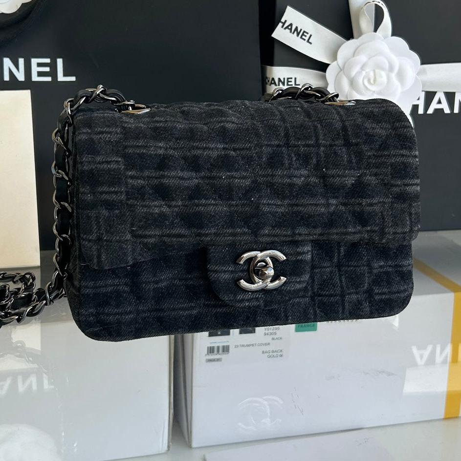 SMALL FLAP BAG 20 IN BLACK DENIM AND CALFSKIN LINING SILVER HARDWARE mysite