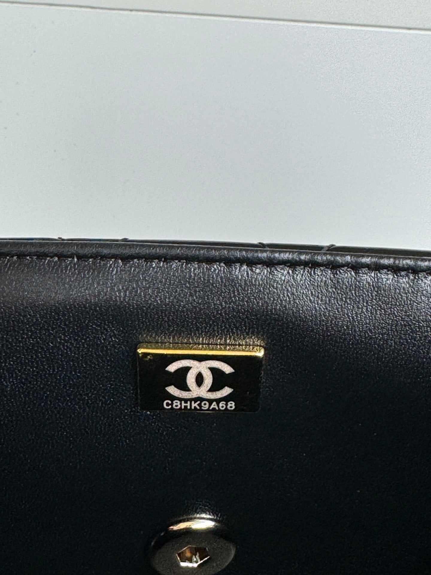 MINI FLAP BAG 20 IN BLACK GLOSSY CALFSKIN GOLD HARDWARE mysite