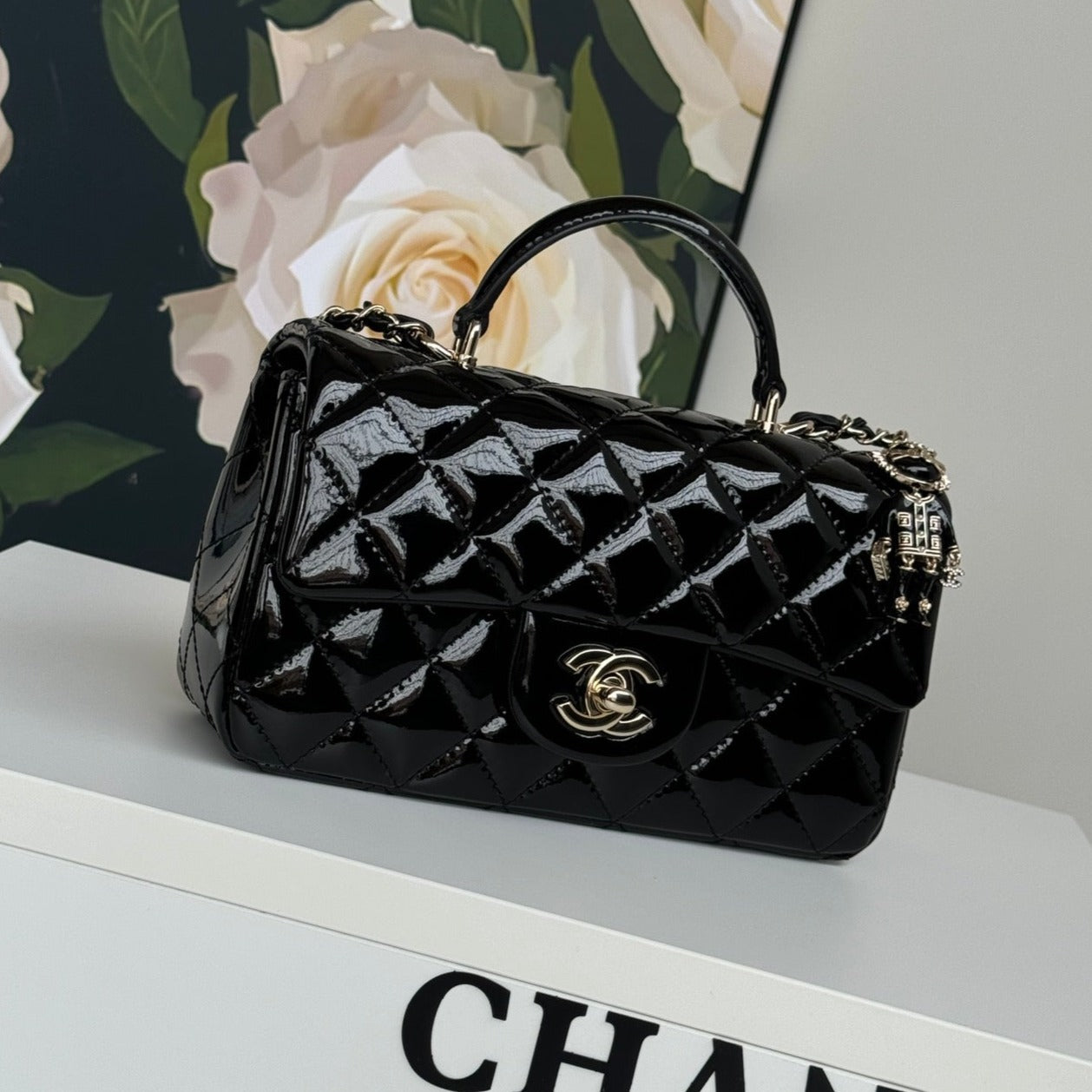 24c mini flap bag 20cm with top handle black patent calfskin mysite