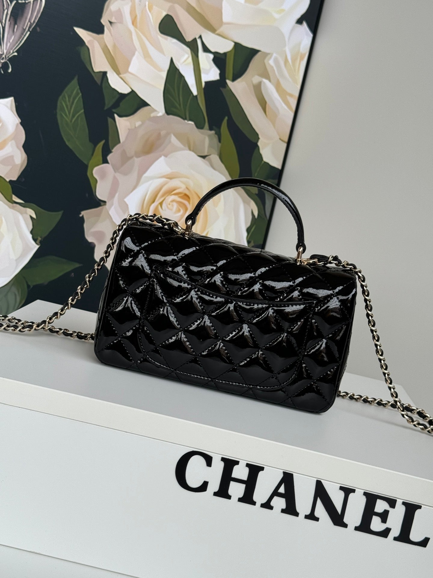 24c mini flap bag 20cm with top handle black patent calfskin mysite