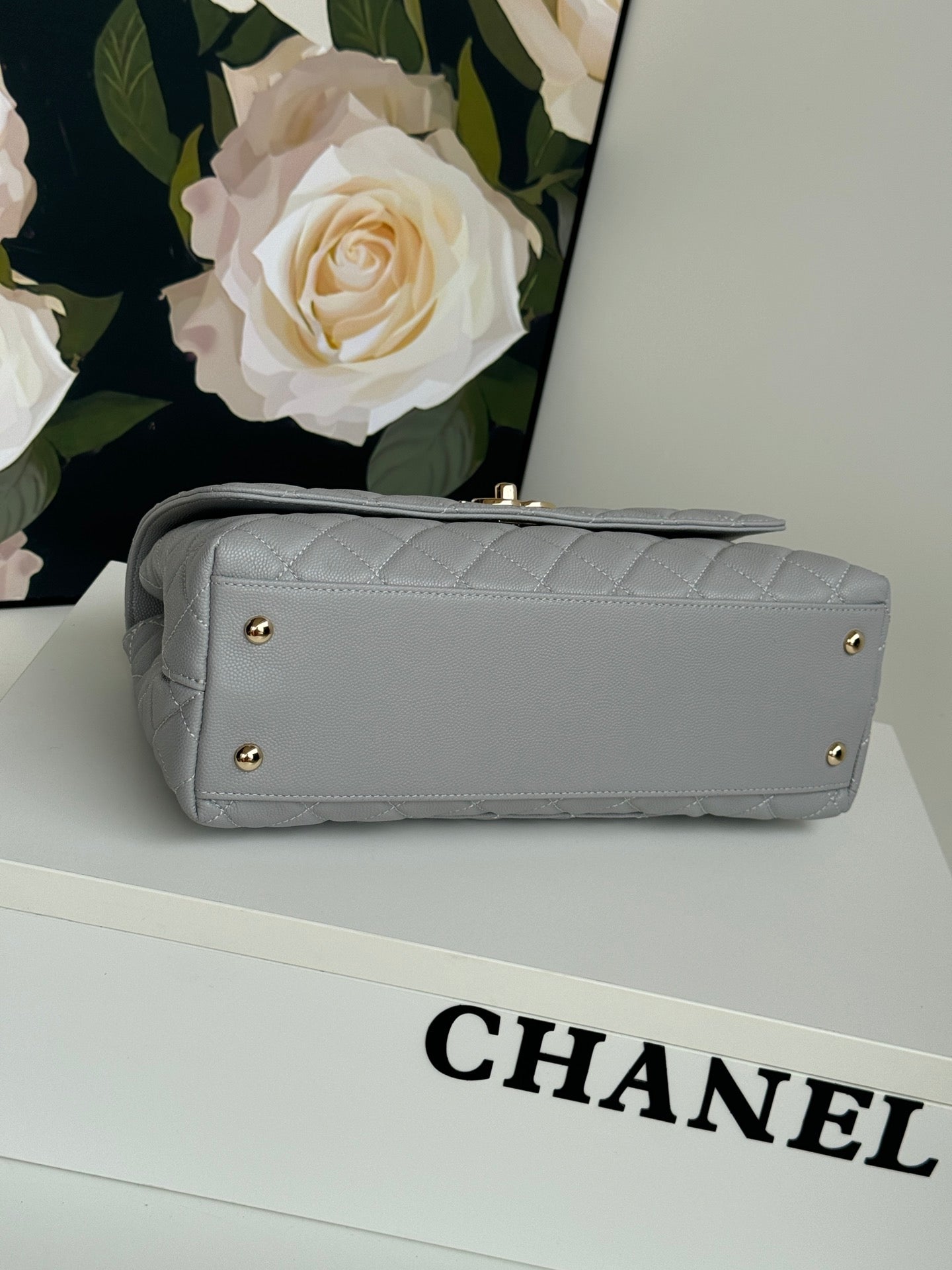 coco handle medium 29cm grey quilted caviar leather gold hardware mysite