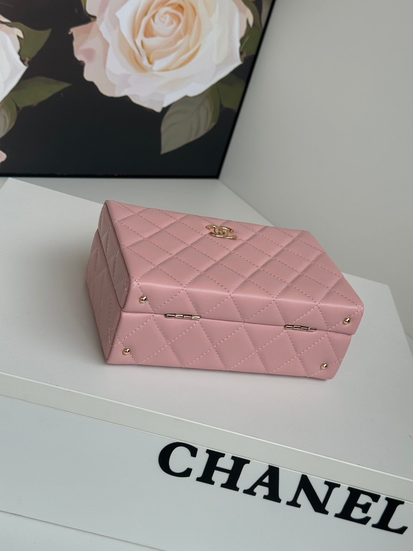 SMALL BOX BAG 18 IN BALLERINA PINK LAMBSKIN GOLD HARDWARE mysite