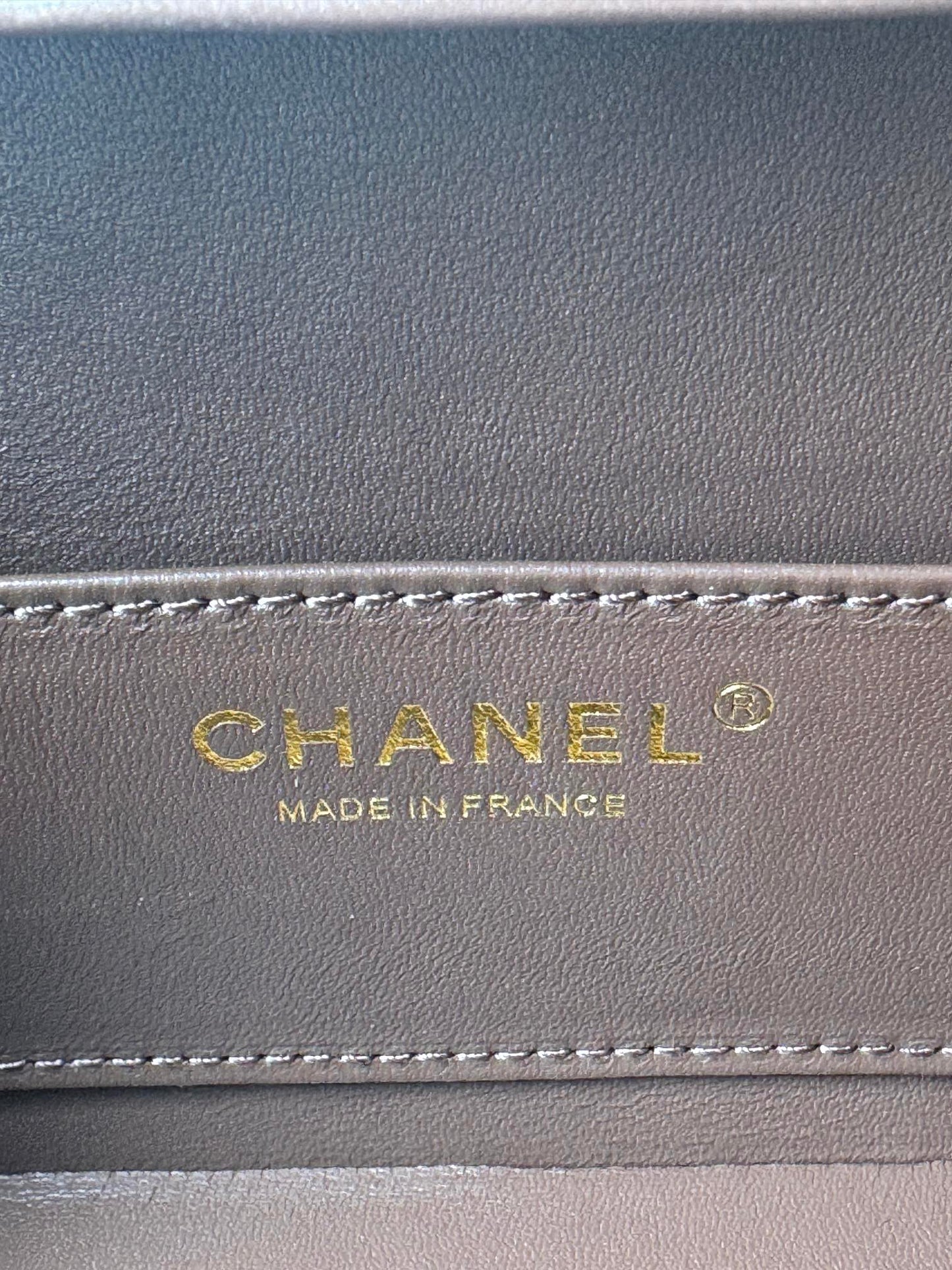SMALL BOX BAG 18 IN CHOCOLATE LAMBSKIN GOLD HARDWARE mysite