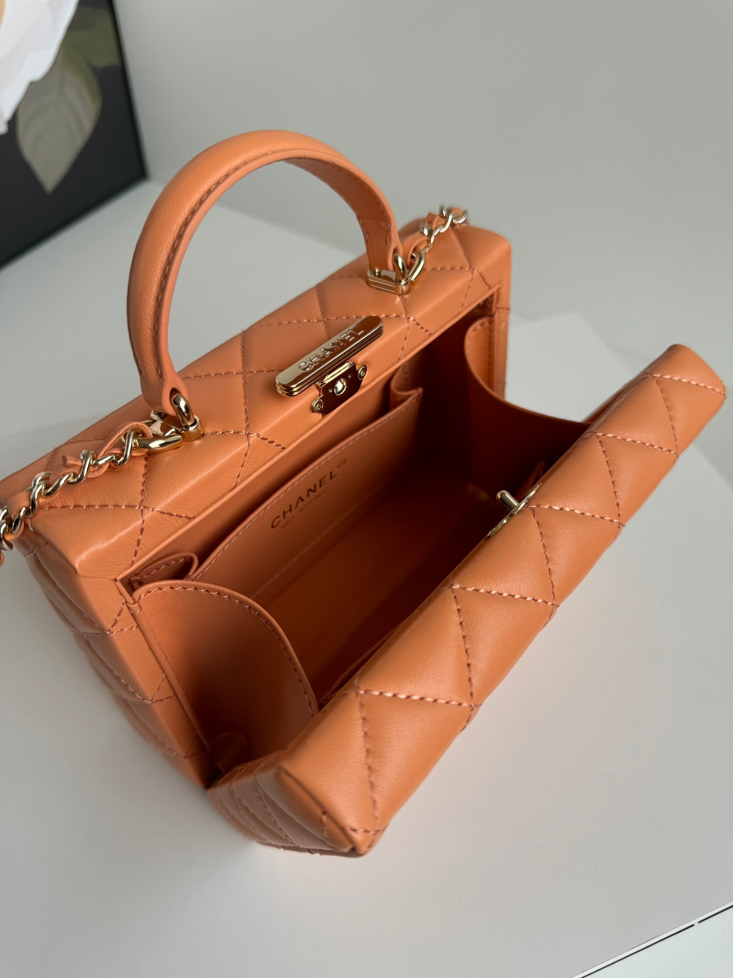 SMALL BOX BAG 18 IN CARROT LAMBSKIN GOLD HARDWARE mysite