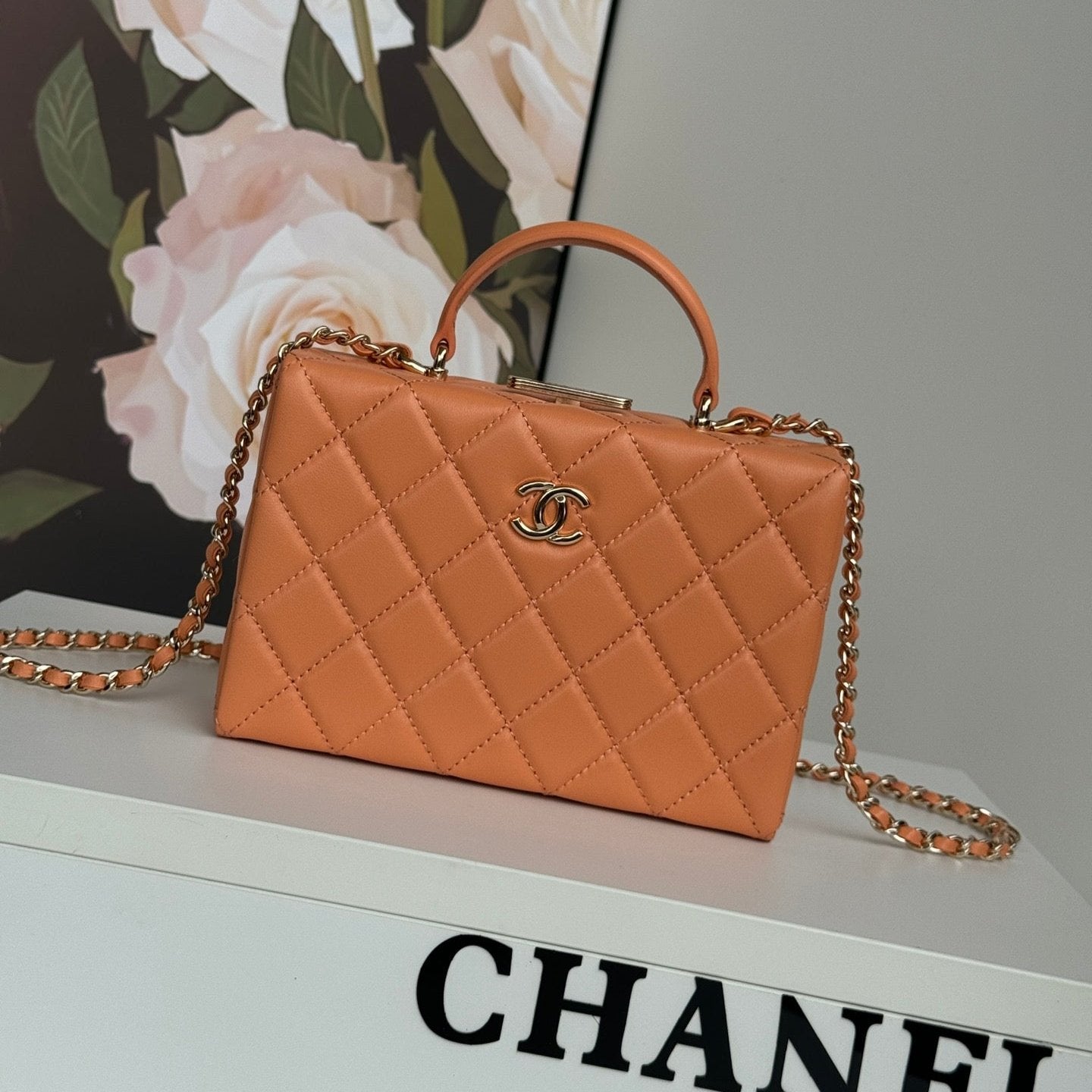 SMALL BOX BAG 18 IN CARROT LAMBSKIN GOLD HARDWARE mysite