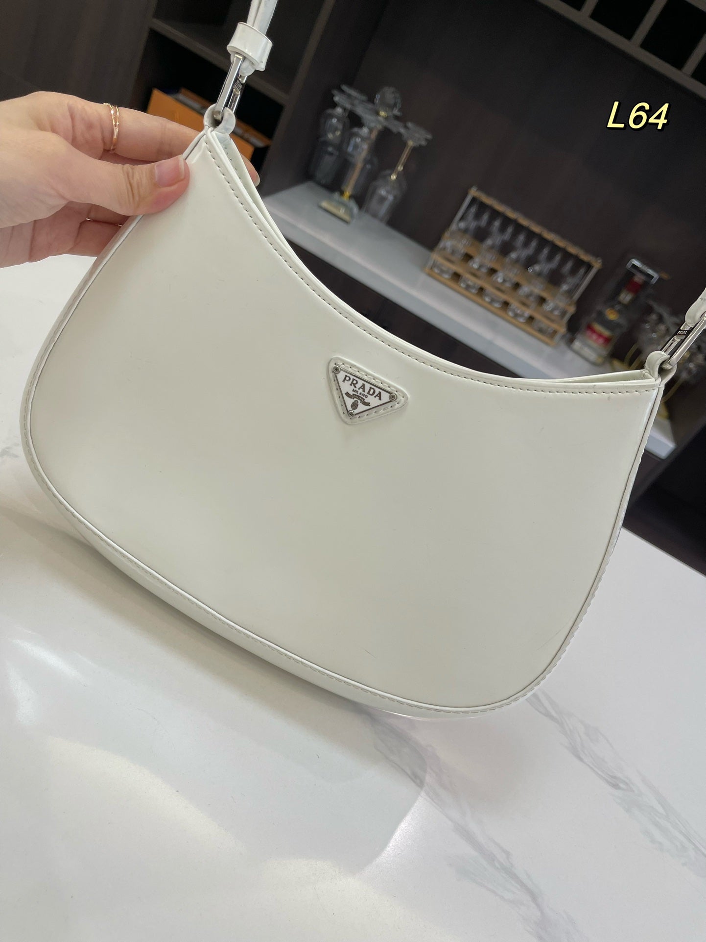 PRA 30 CLEO SHOULDER BAG IN WHITE BRUSHED LEATHER mysite