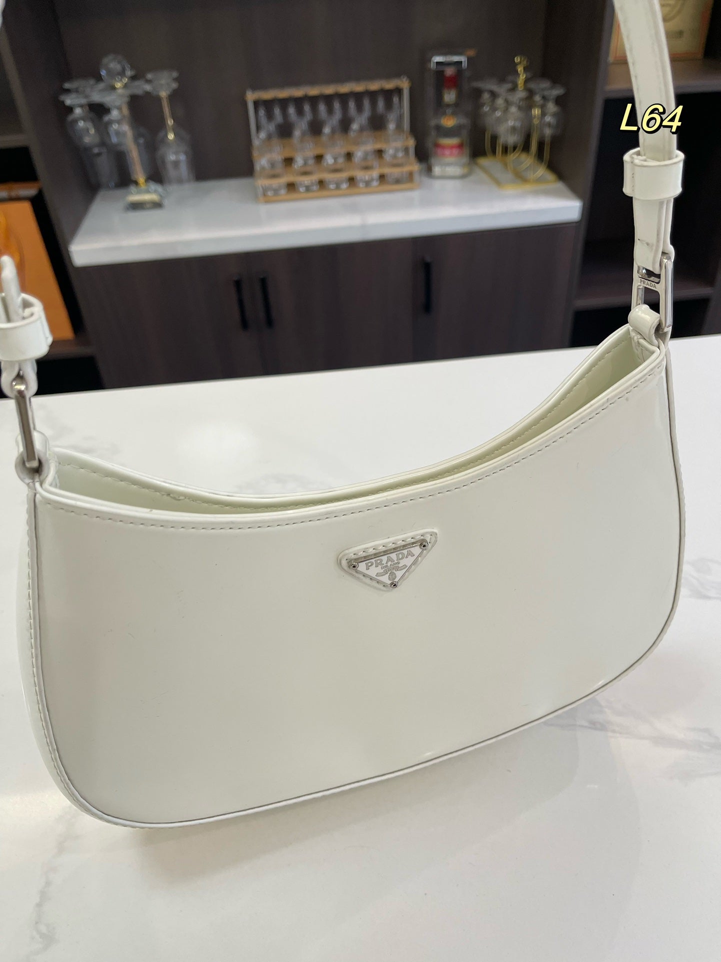 PRA 30 CLEO SHOULDER BAG IN WHITE BRUSHED LEATHER mysite