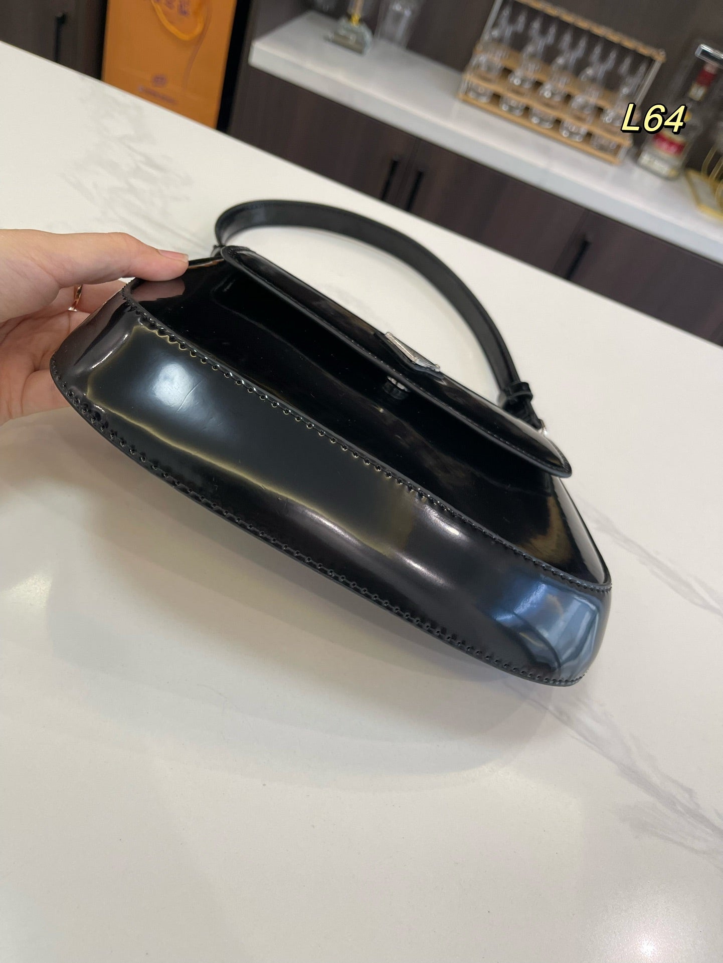 PRA 25 CLEO FLAP SHOULDER BAG IN BLACK BRUSHED LEATHER mysite