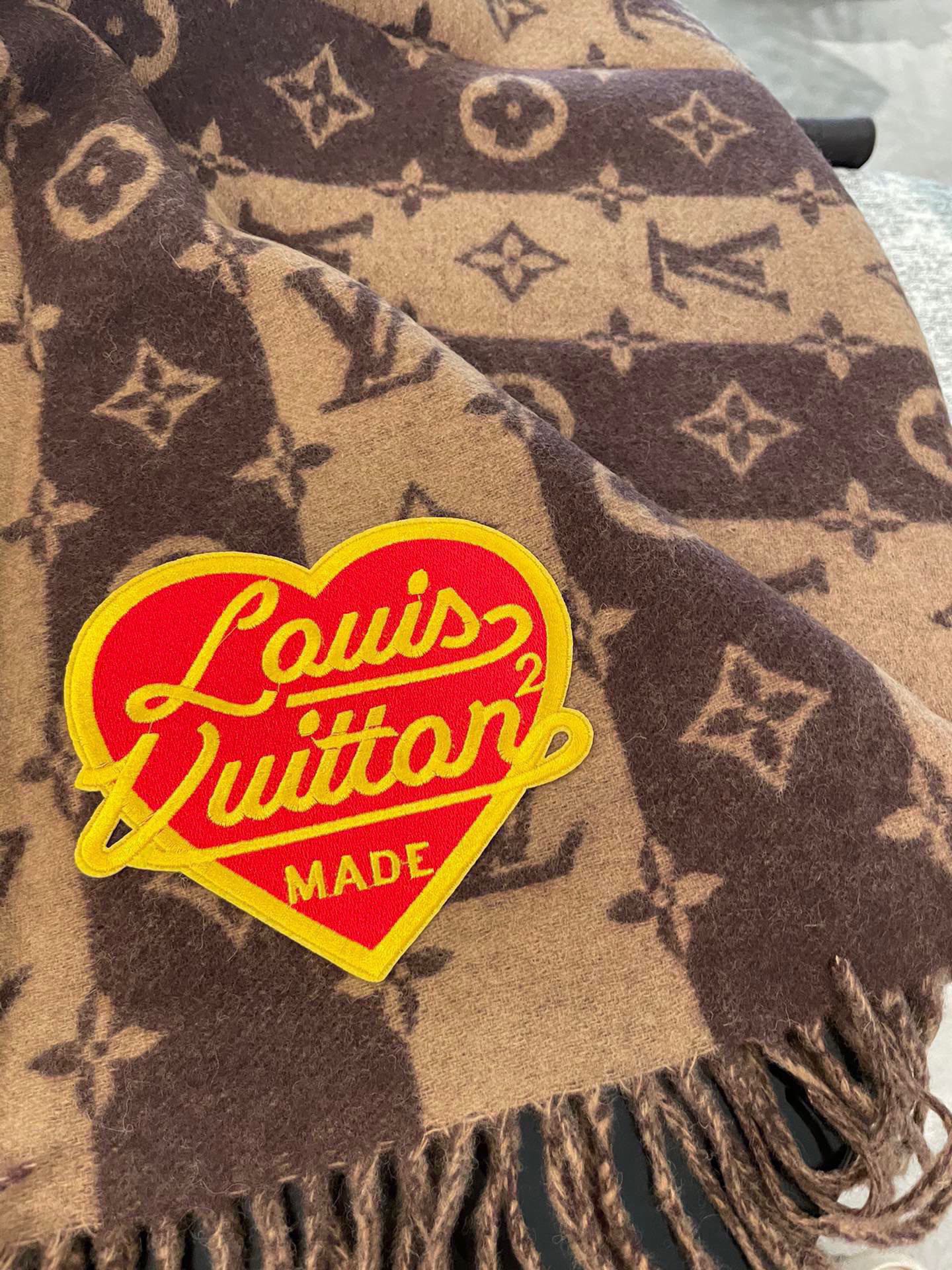 TIGER PATTERN SCARF 205 CM IN CHOCOLATE BROWN CASHMERE  390874 mysite