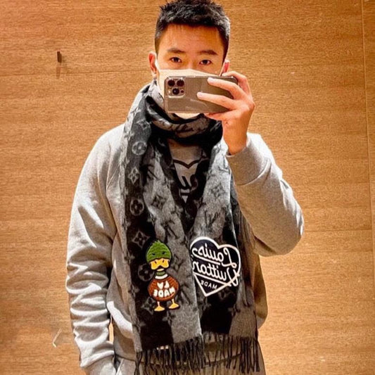 TIGER PATTERN SCARF 205 CM IN BLACK CASHMERE  390875 mysite