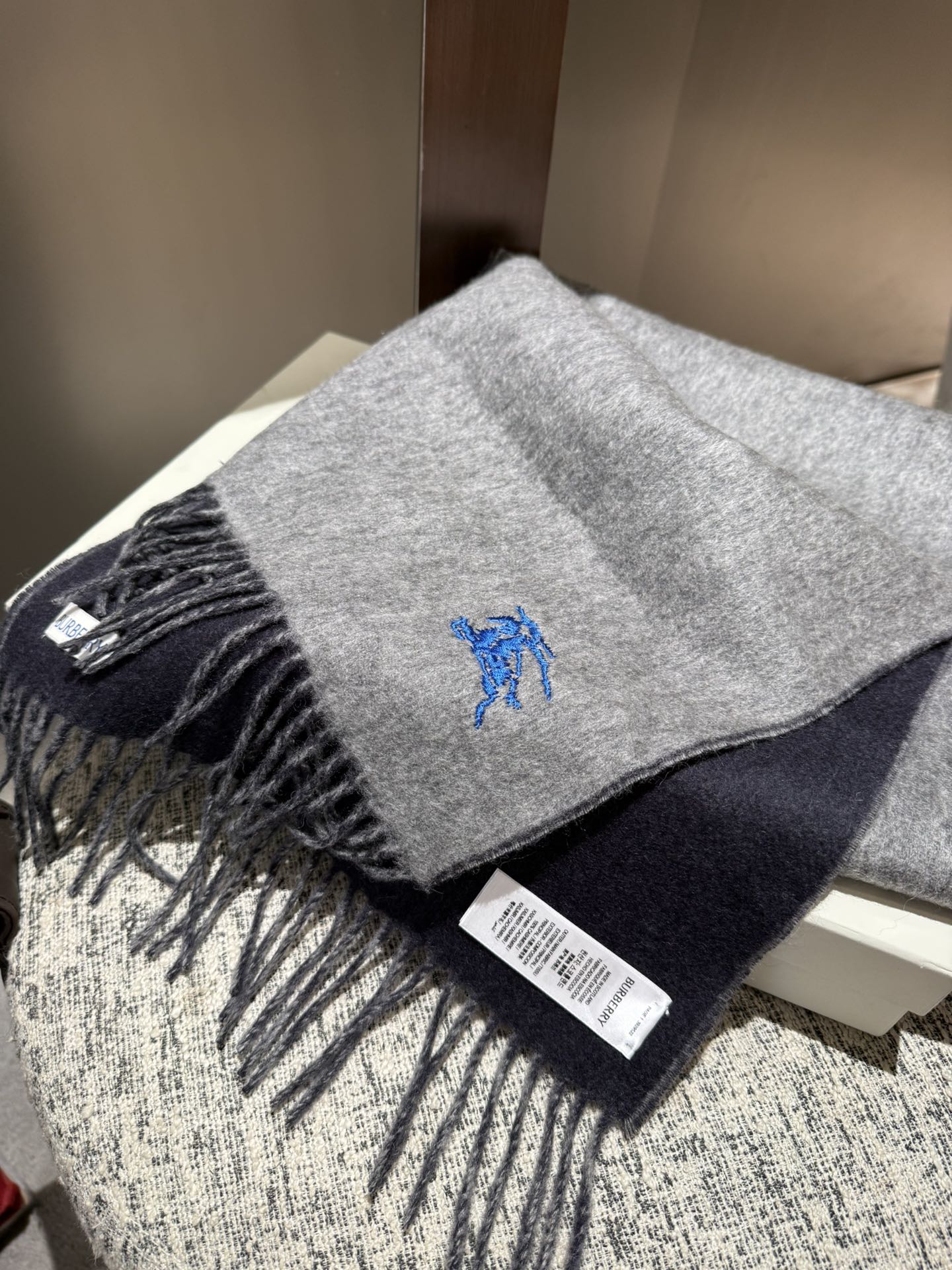 REVERSIBLE SCARF 180 CM IN GRAY CASHMERE 407414 mysite