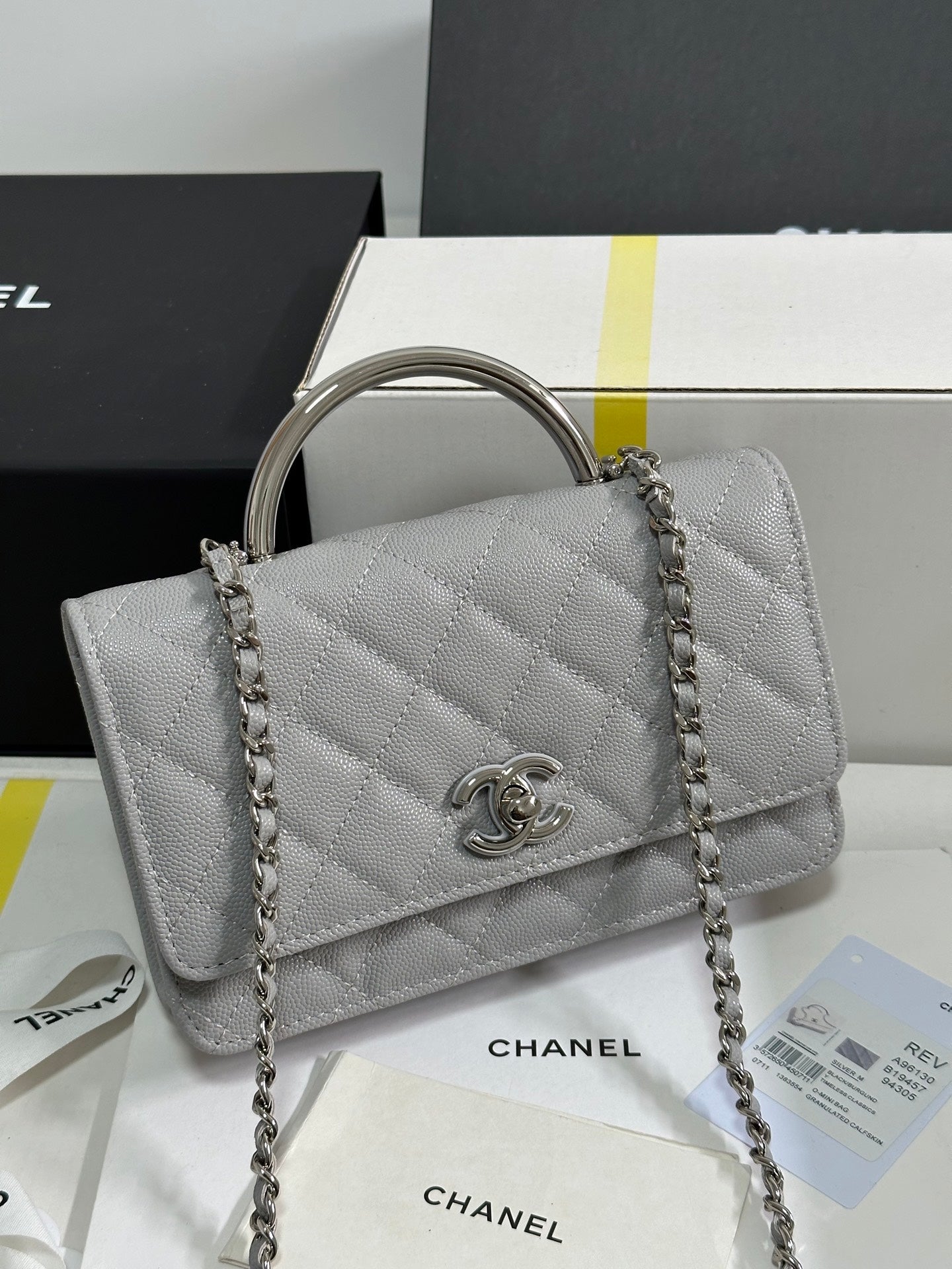 CC 25P Wallet Woc Handle 19cm Light Gray Leather Silver Hardware 243454 mysite