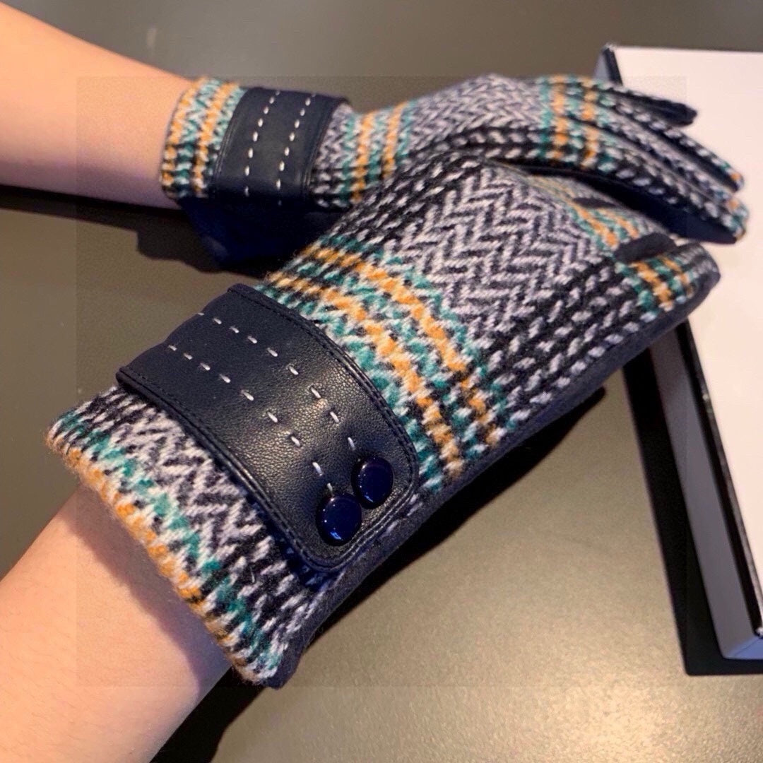GLOVES IN COLORFUL WOOL 429243 mysite