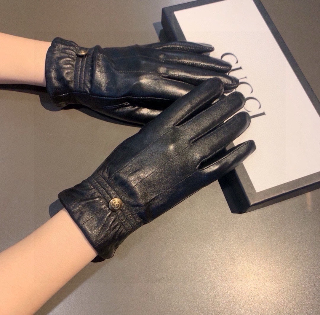 TOUCHSCREEN GLOVES WITH DOUBLE CORD TIGHTENING IN BLACK LAMBSKIN 440488 mysite
