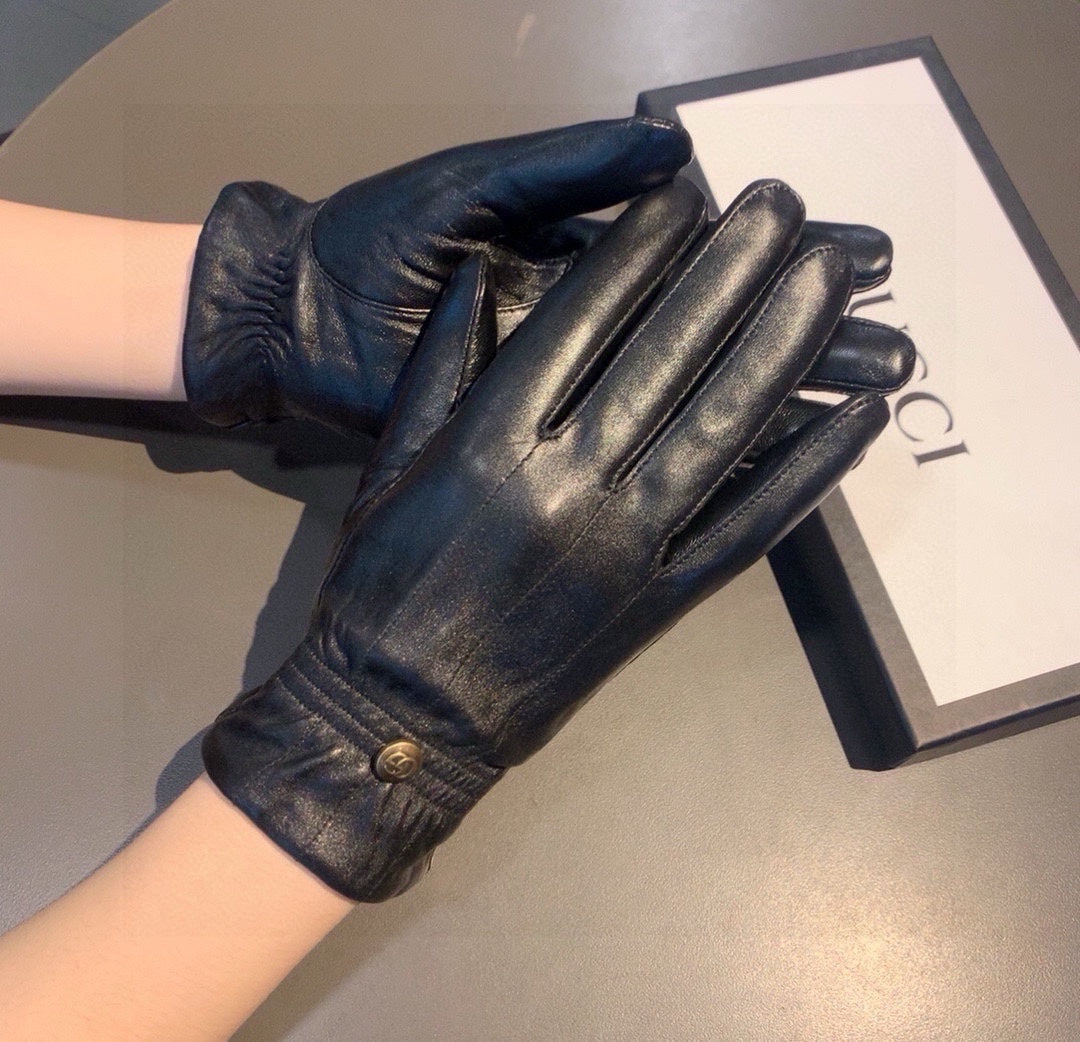 TOUCHSCREEN GLOVES WITH DOUBLE CORD TIGHTENING IN BLACK LAMBSKIN 440488 mysite