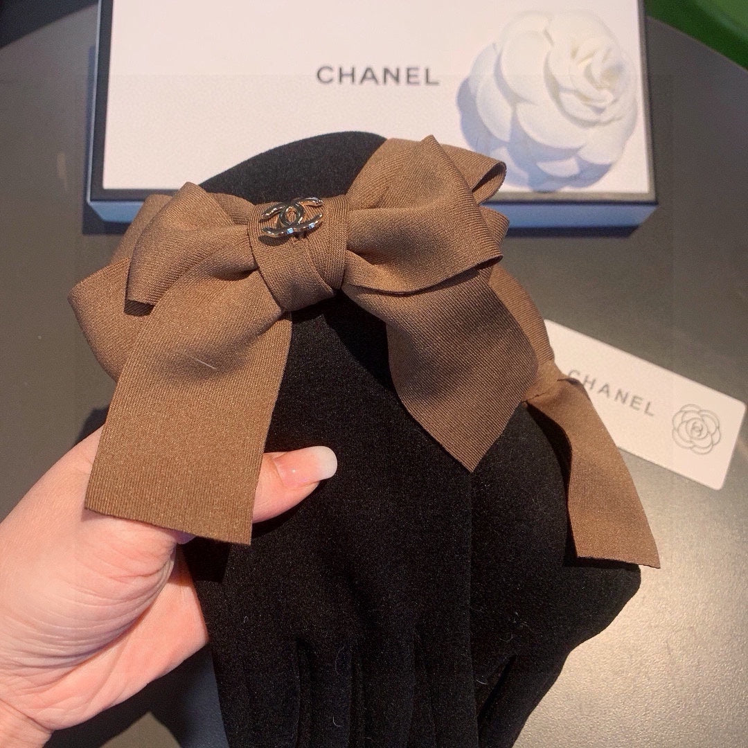 GLOVES IN BLACK WOOL 456327 mysite