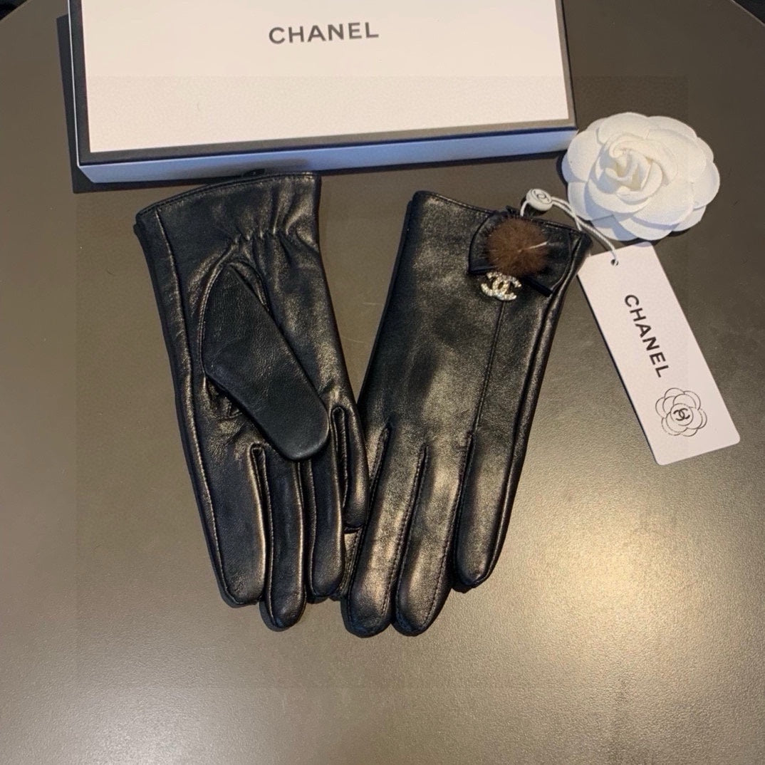 GLOVES IN BLACK LAMBSKIN 456328 mysite