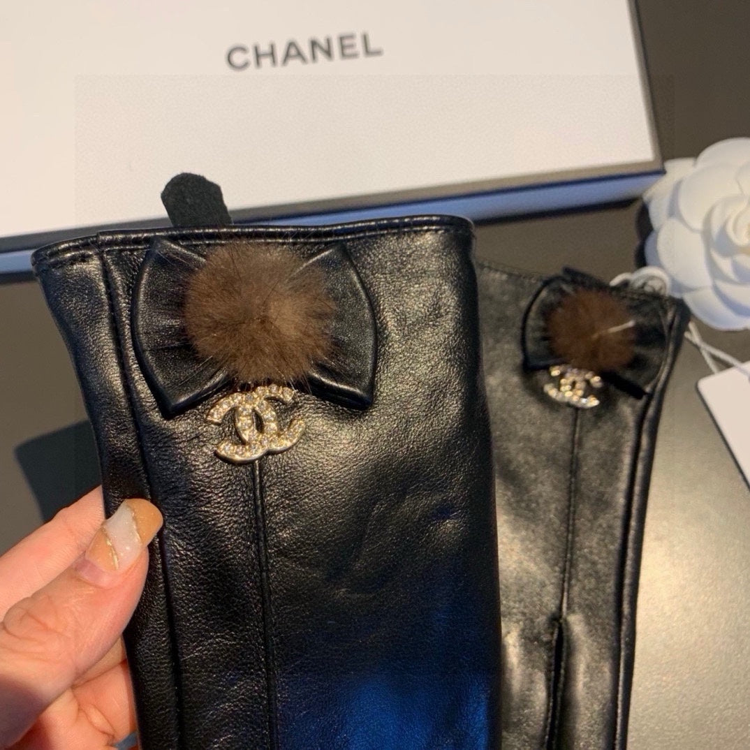 GLOVES IN BLACK LAMBSKIN 456328 mysite
