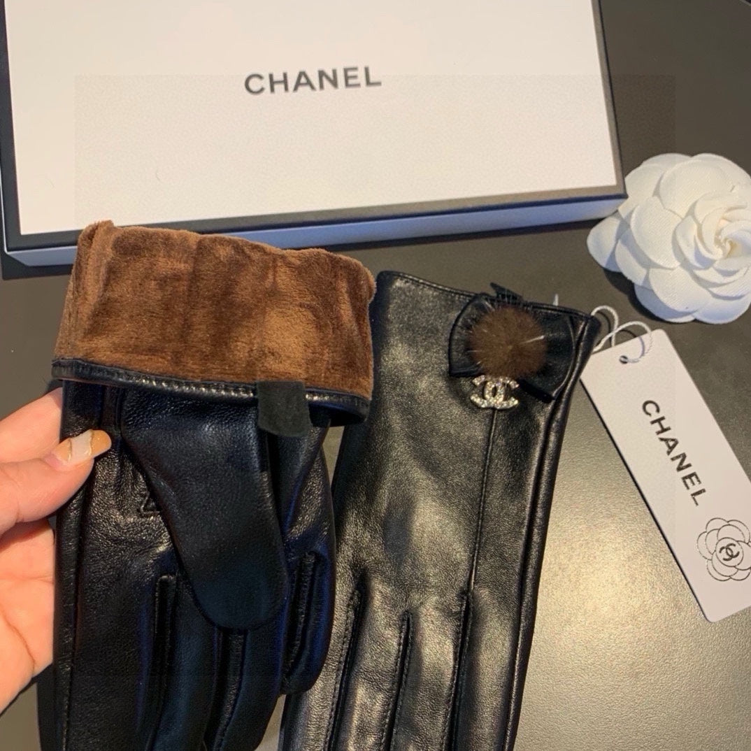 GLOVES IN BLACK LAMBSKIN 456328 mysite