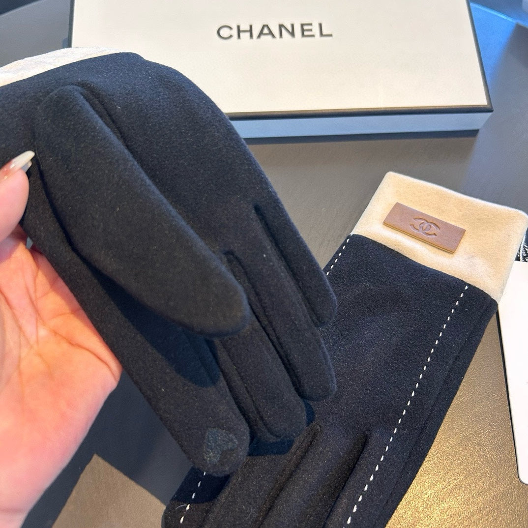GLOVES IN BLACK WOOL 462254 mysite