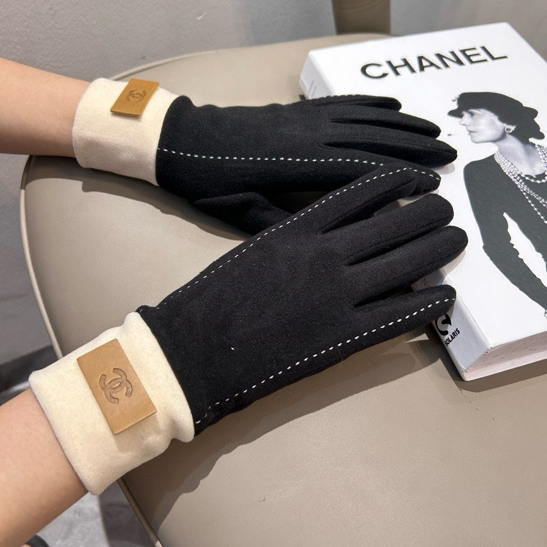 GLOVES IN BLACK WOOL 462254 mysite