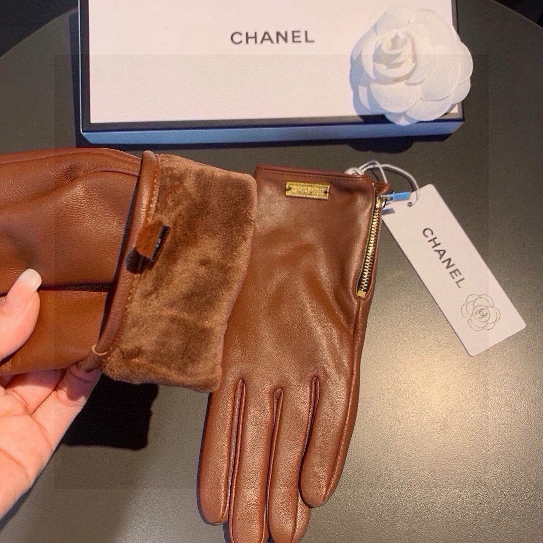 TOUCHSCREEN GLOVES IN BRONZE BROWN LAMBSKIN WITH GOLD LOGO 462270 mysite