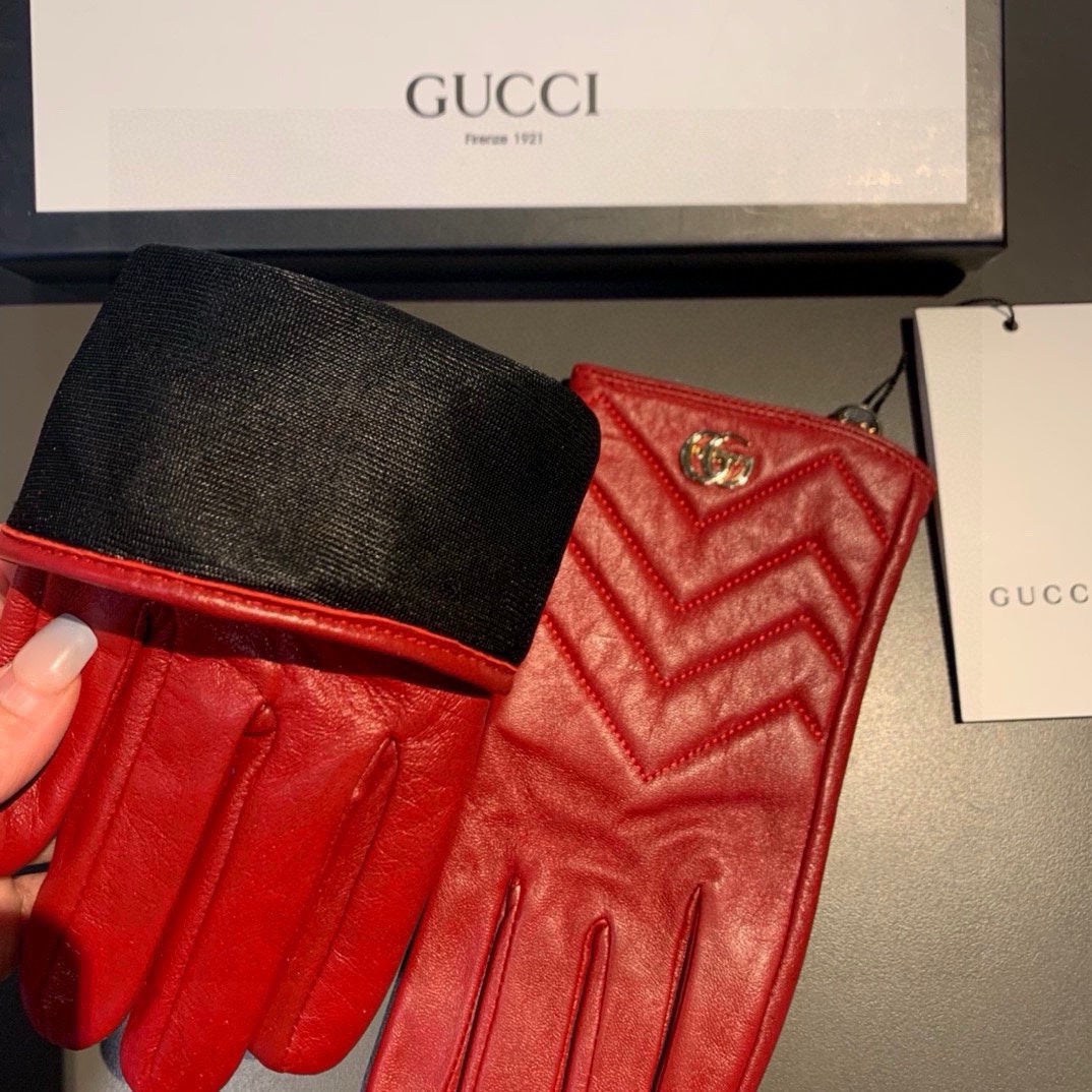 TOUCHSCREEN GLOVES IN RED LAMBSKIN AND FABRIC LINING 463860 mysite