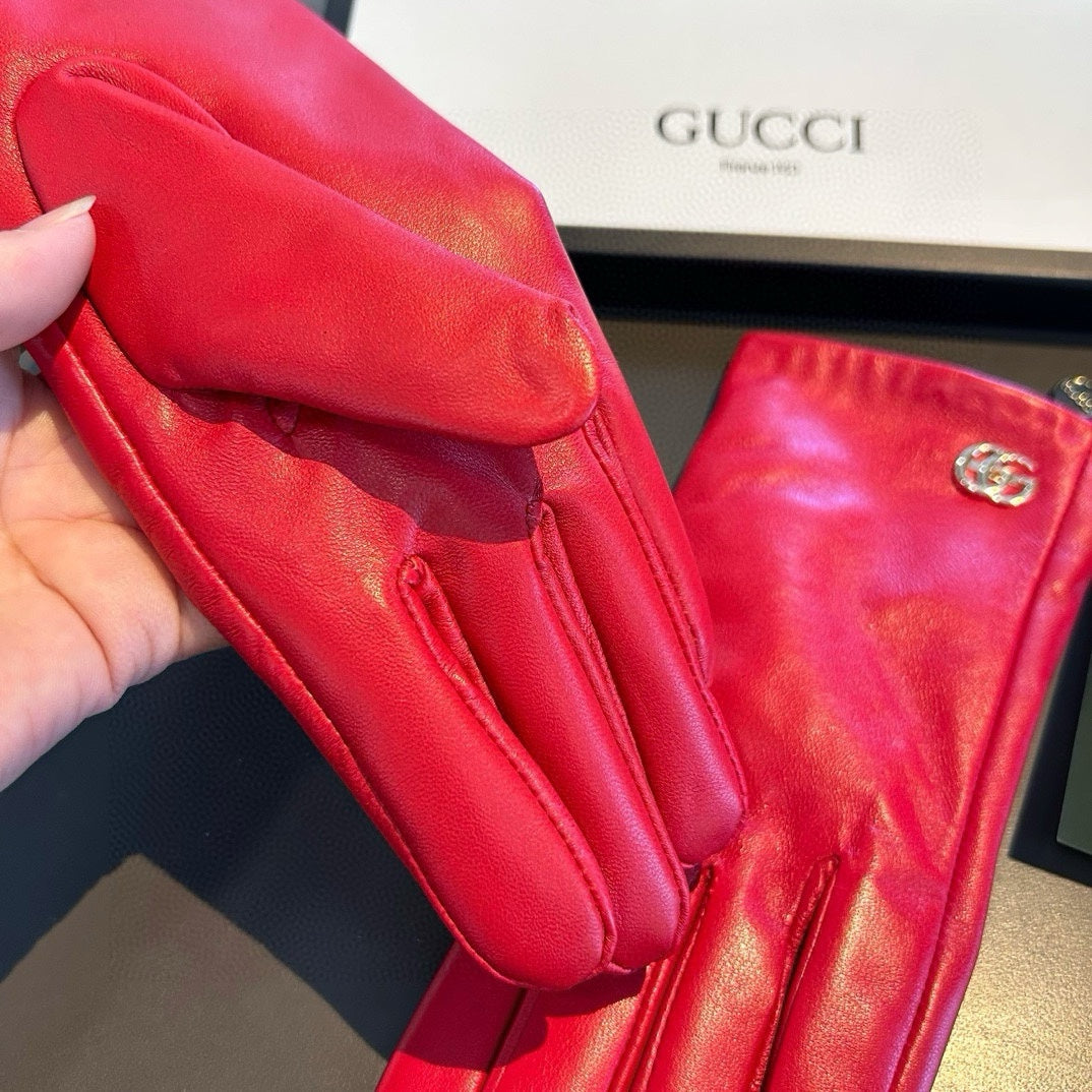 TOUCHSCREEN GLOVES IN RED LAMBSKIN AND SHEARLING LINING 463862 mysite