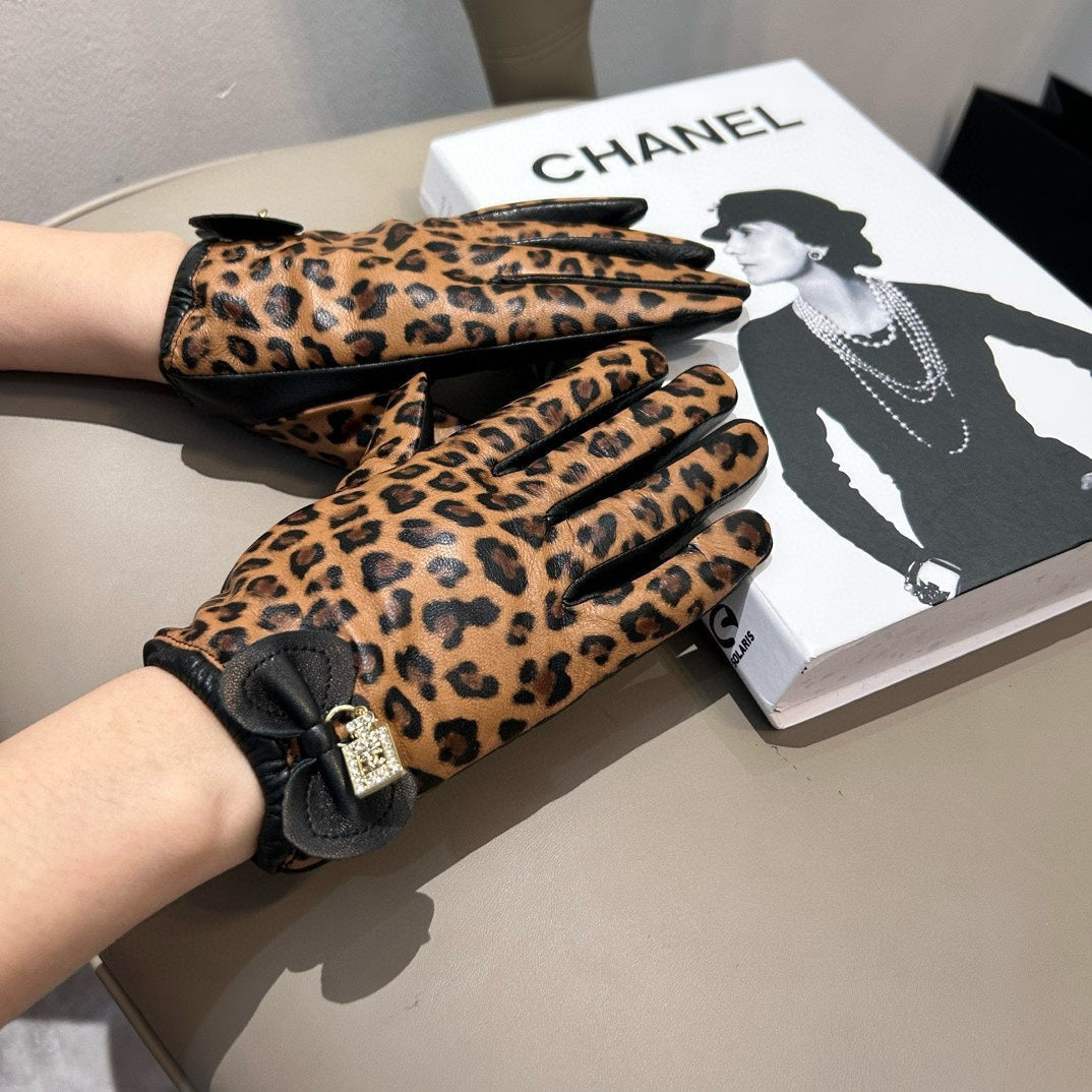 GLOVES IN PERU BROWN MONOGRAM LAMBSKIN 465005 mysite