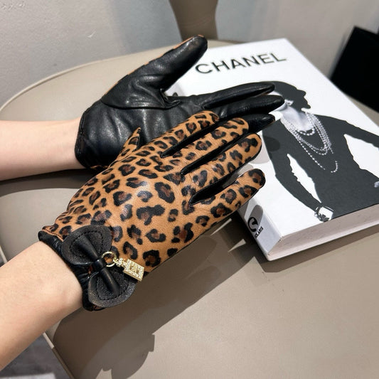 GLOVES IN PERU BROWN MONOGRAM LAMBSKIN 465005 mysite
