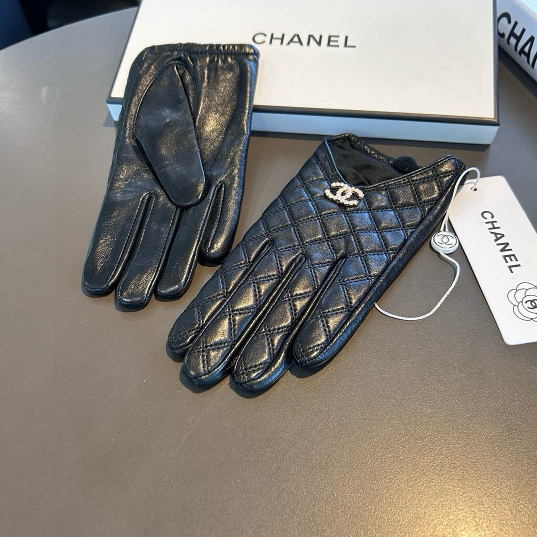 GLOVES IN BLACK LAMBSKIN 465006 mysite