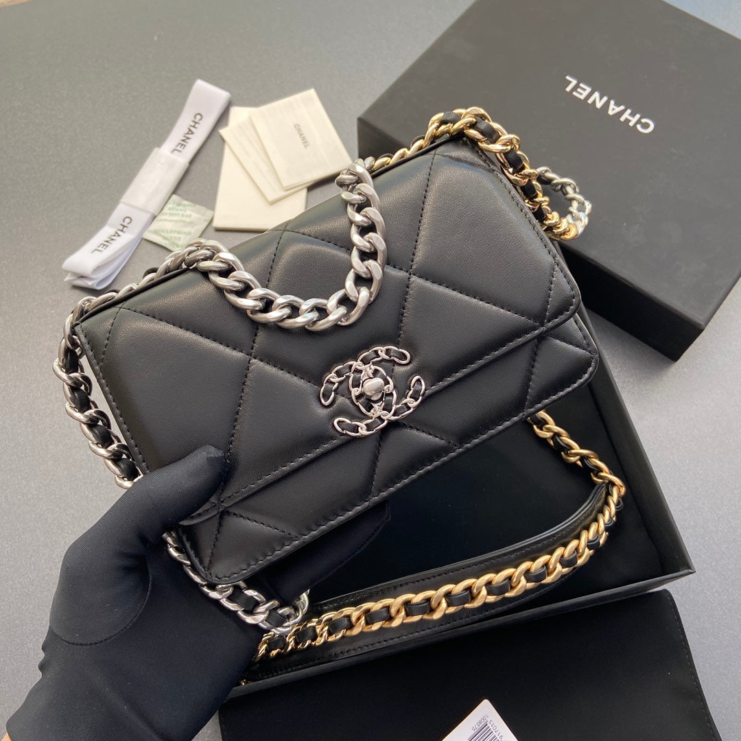 CC 19 Woc 19cm Black Calfskin SIlver Hardware mysite