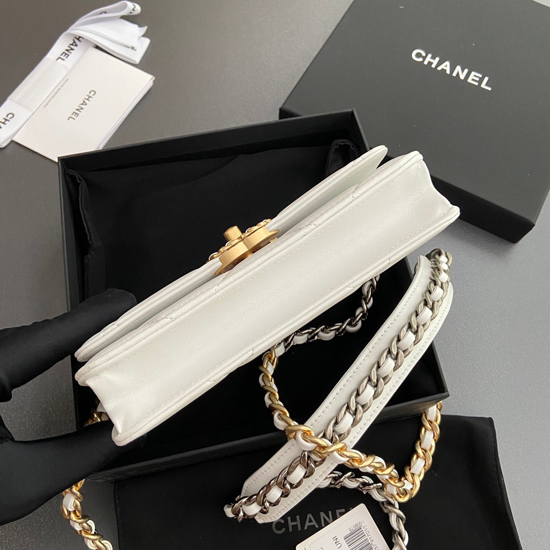 CC 19 Woc 19cm White Calfskin Gold Hardware mysite