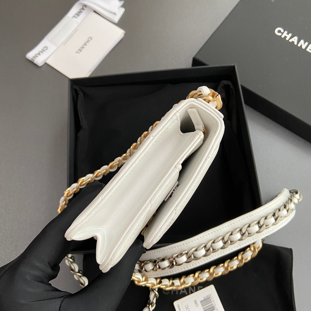 CC 19 Woc 19cm White Calfskin Gold Hardware mysite