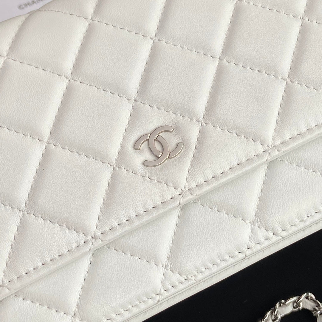 CC Woc 20cm White Calfskin Silver Hardware mysite