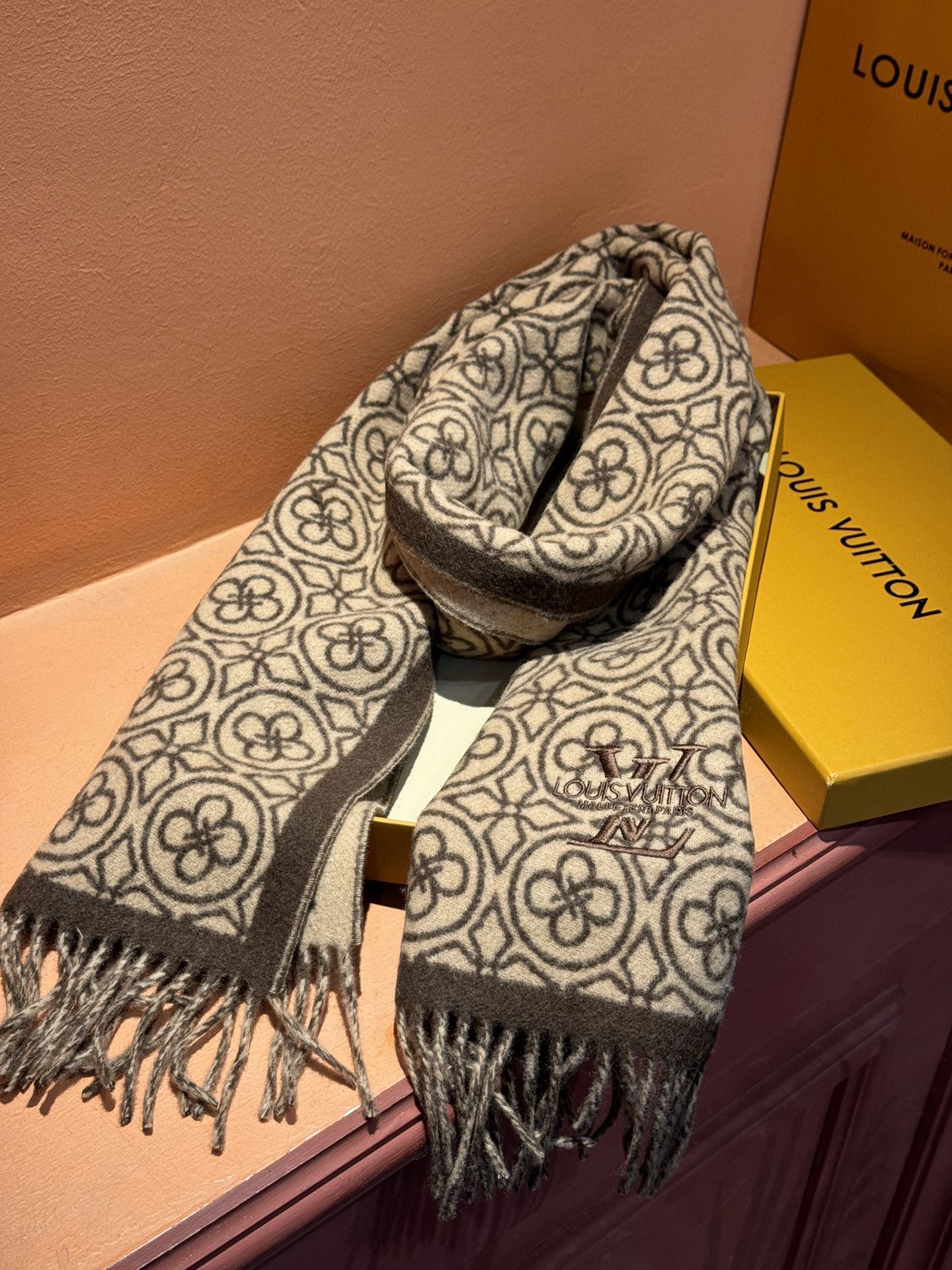 FLOWER MONOGRAM SCARF 180 CM IN MEDIUM BROWN CASHMERE 388306 mysite