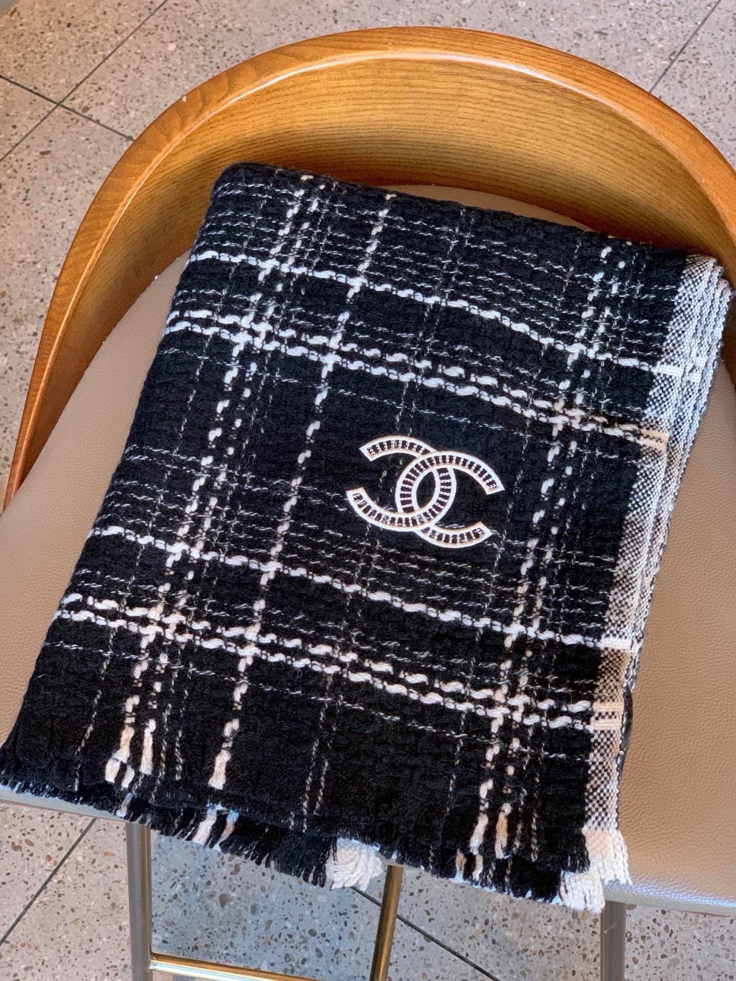 CC Scarf 200 CM In Black With White Stripes Cashmere 415342 mysite